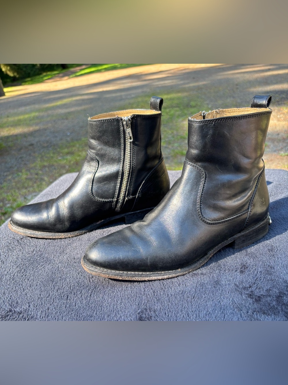 Frye Danielle Short Black Leather Booties Women’s Size 7.5